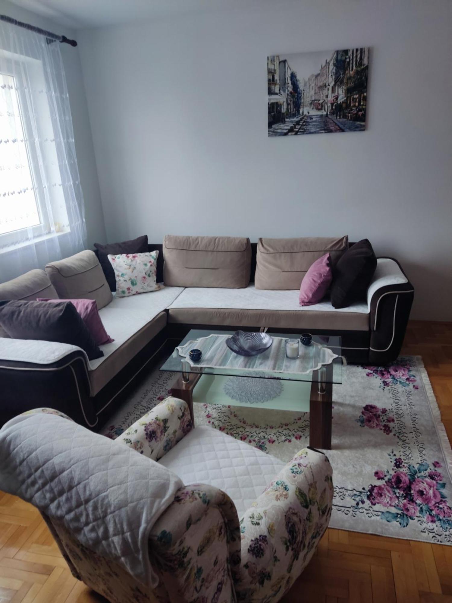 Dunja Appartement *